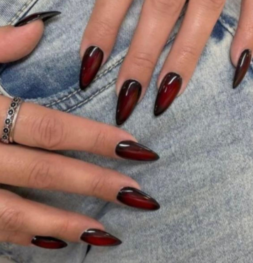 Medium Stiletto #301