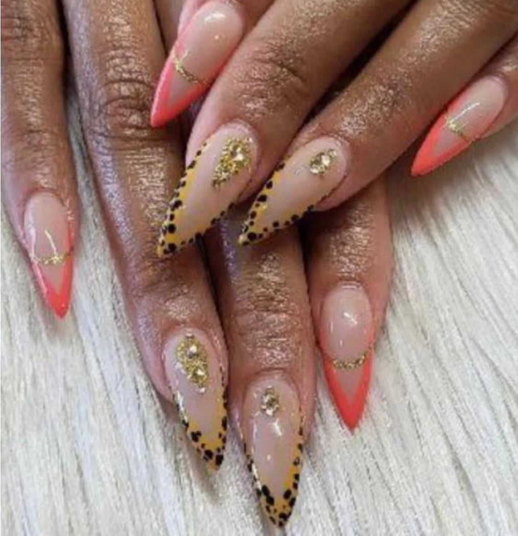 Medium Stiletto #388